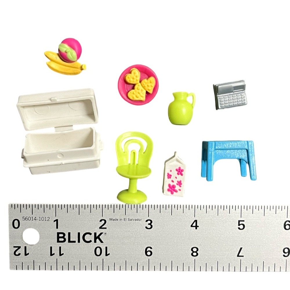 Miniature Furniture KitchenAccessories‎ Playset Lot 8, Unbranded and Unmarked